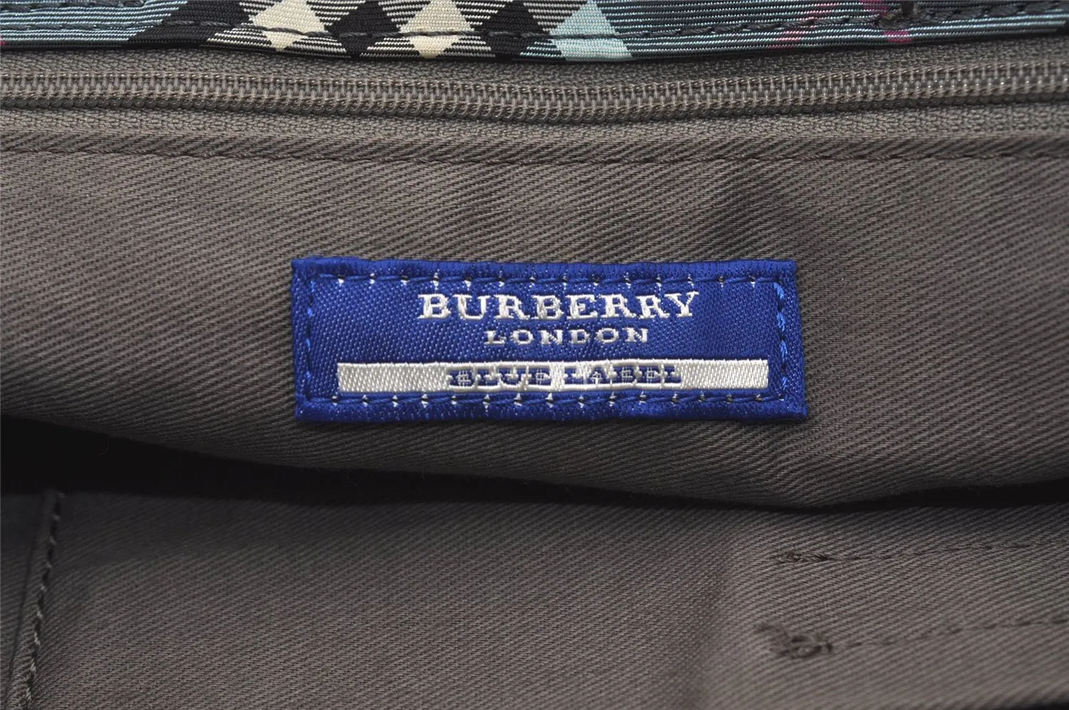 Authentic BURBERRY BLUE LABEL Check Shoulder Hand Tote Bag Nylon Blue 2782J