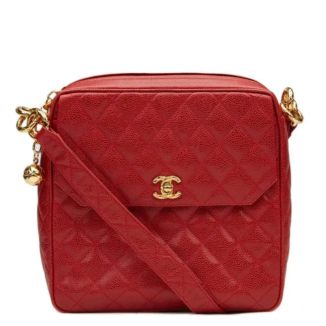 Chanel Classic Flap Vintage with Gold Hardware Red Caviar Leather Cross Body Bag