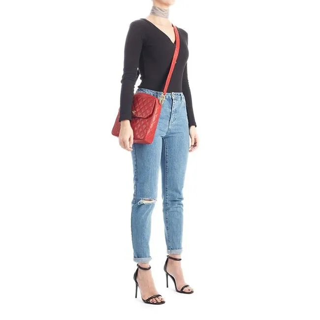Chanel Classic Flap Vintage with Gold Hardware Red Caviar Leather Cross Body Bag