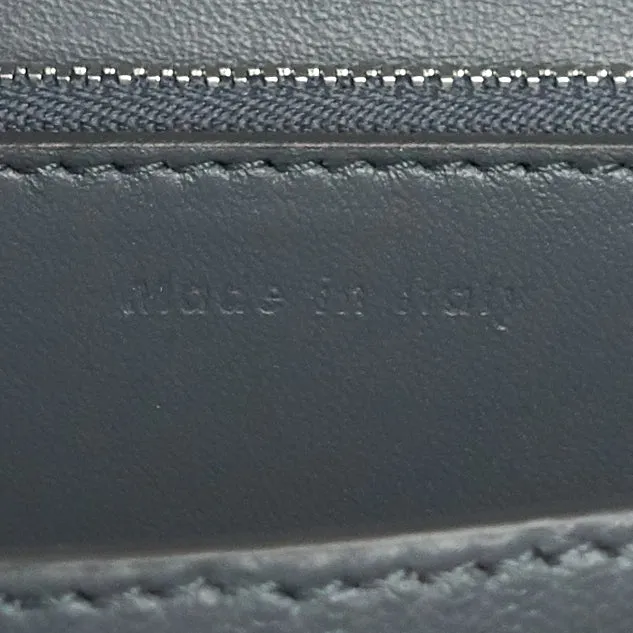 Classic Box Flap Medium Calf Leather Bag